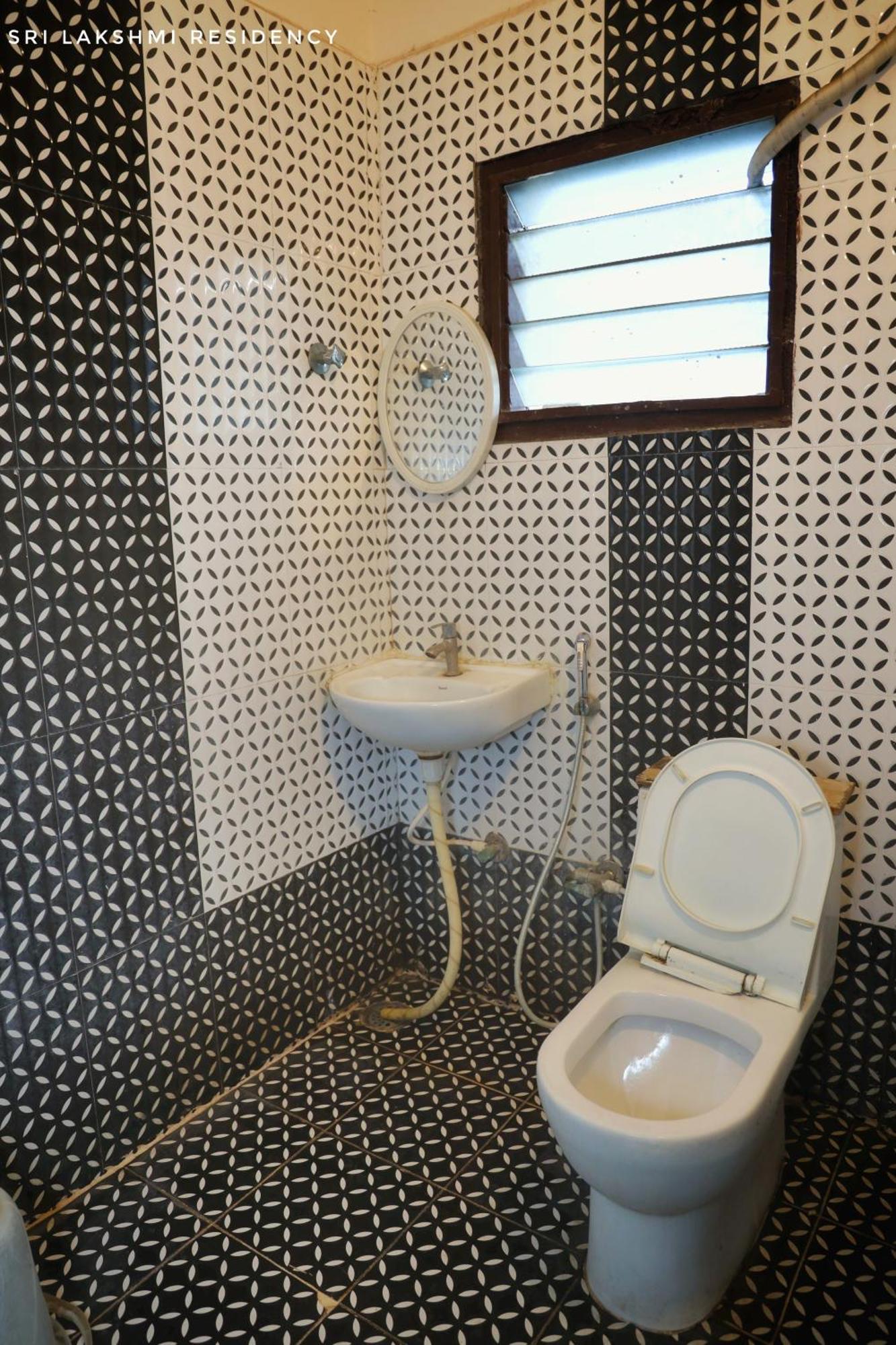 Sri Lakshmi Residency Hotell Tirupati Exteriör bild